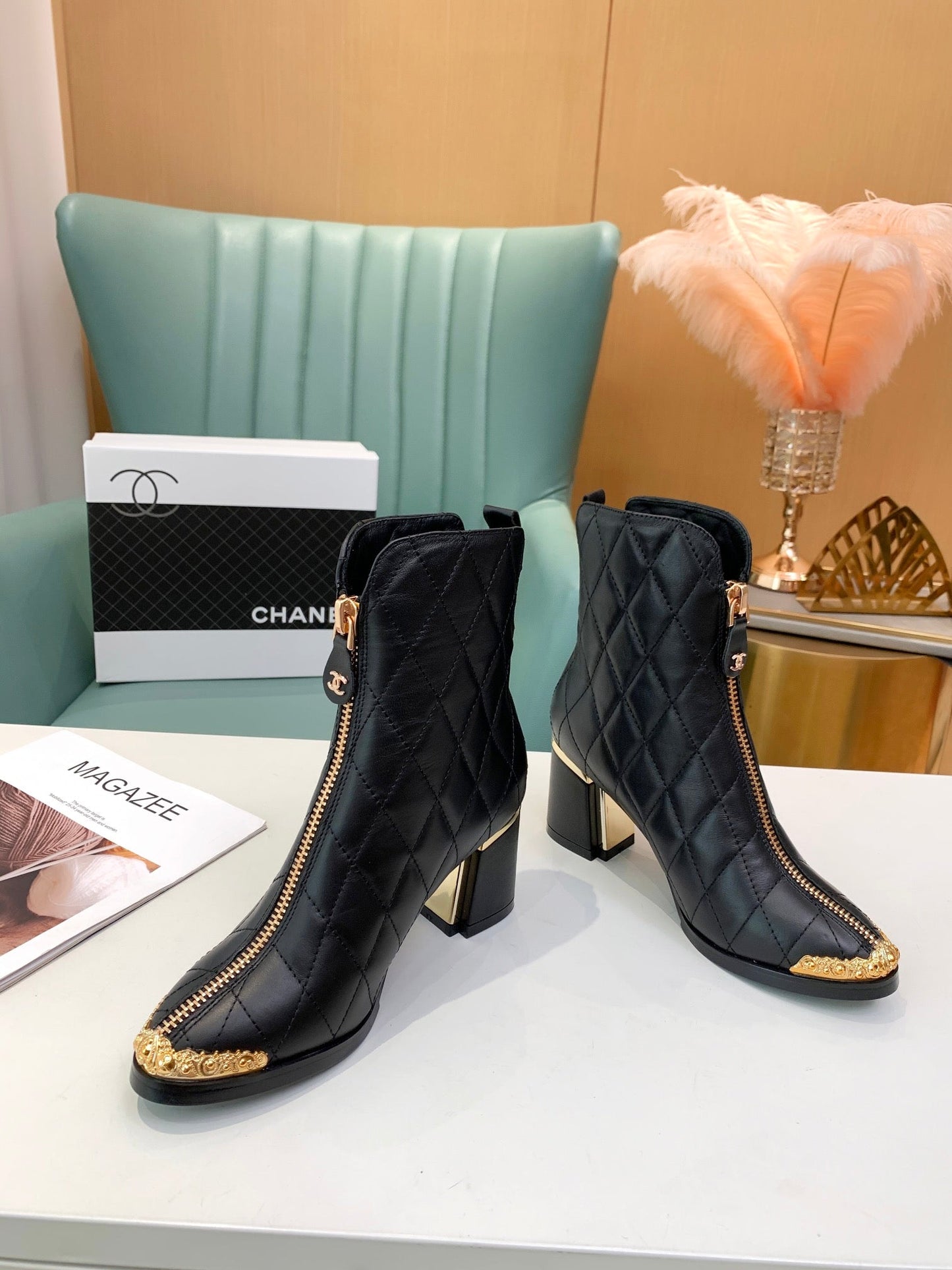 CHL  Boots Heels