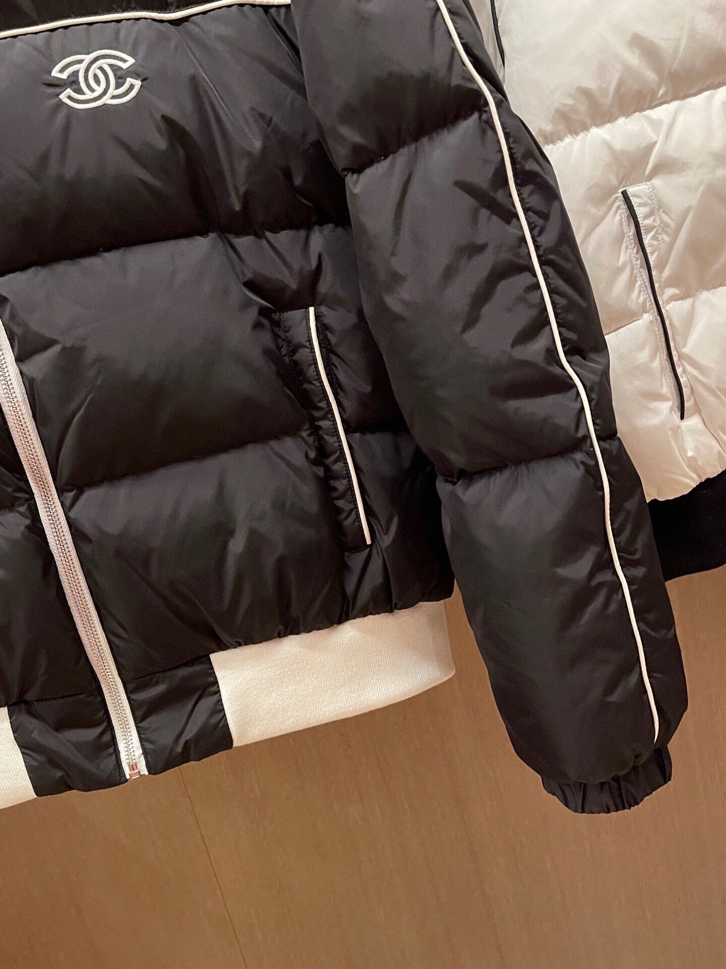CHL Down Jacket  2 Color 's Woman
