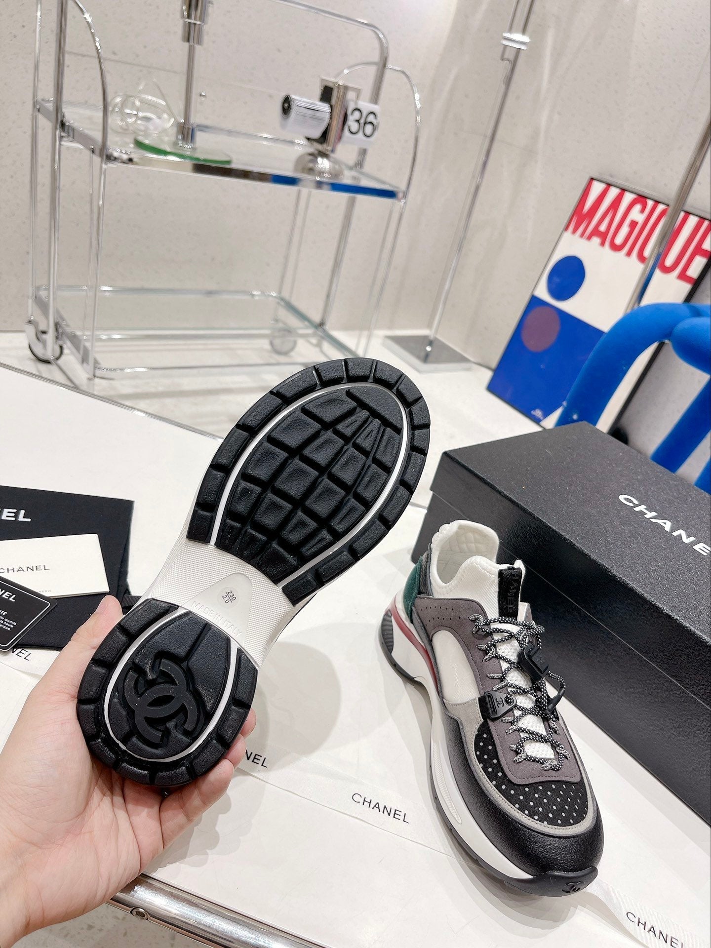 CHL  Sneakers  2 Color 's