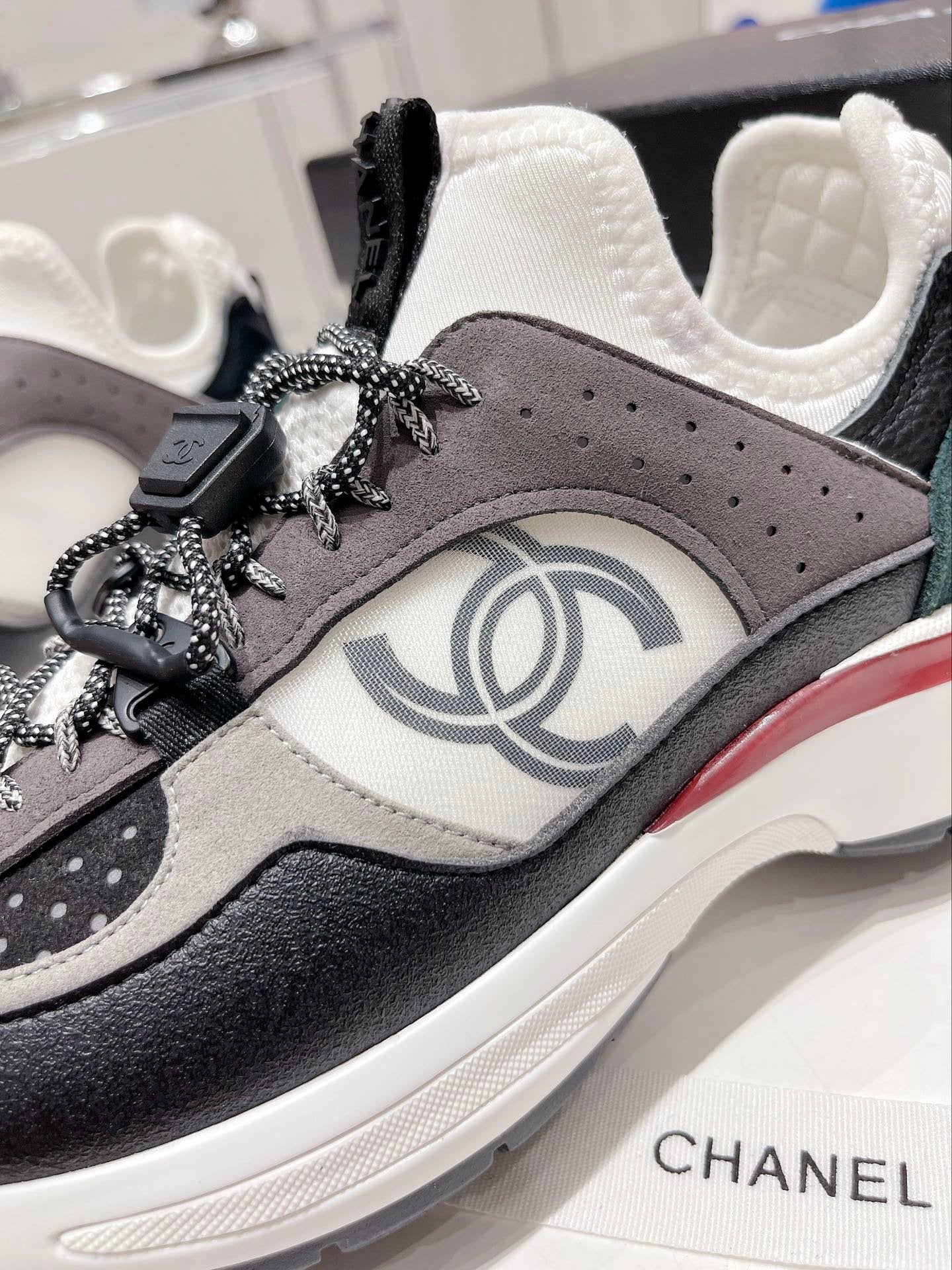 CHL  Sneakers  2 Color 's