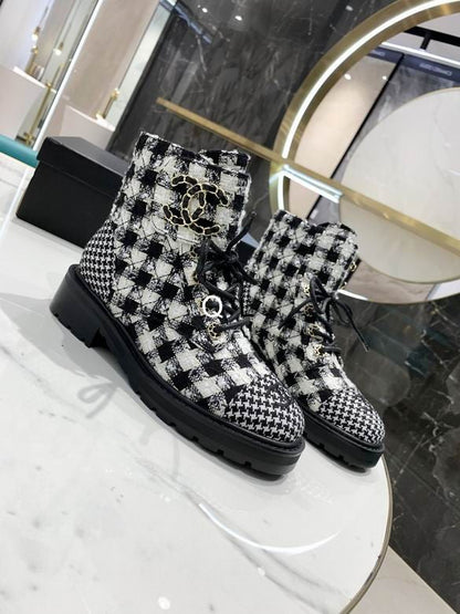 CHL Boots Logo 2 Color 's