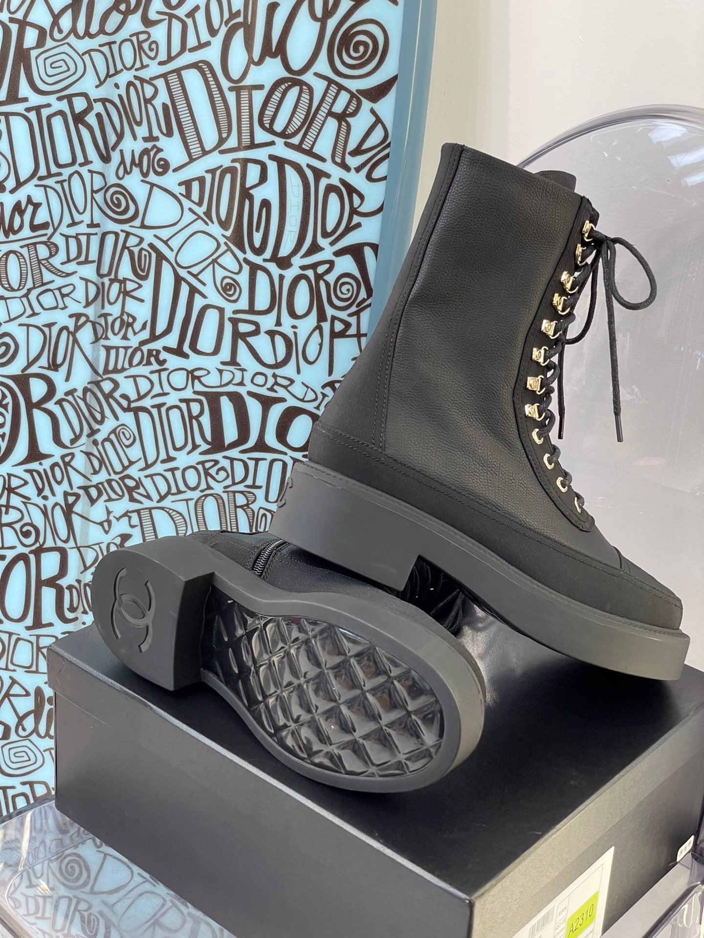 CHL  Boots 2 Color's