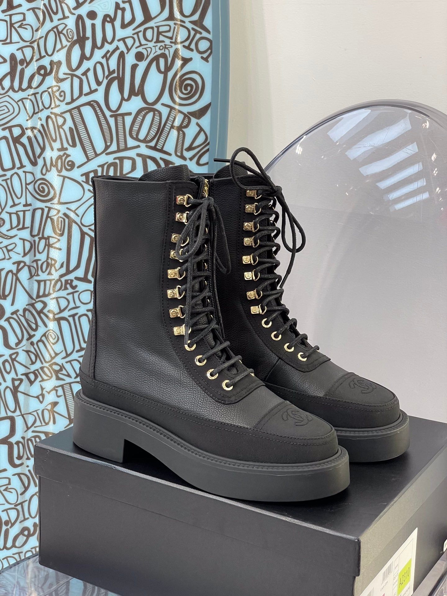 CHL  Boots 2 Color's