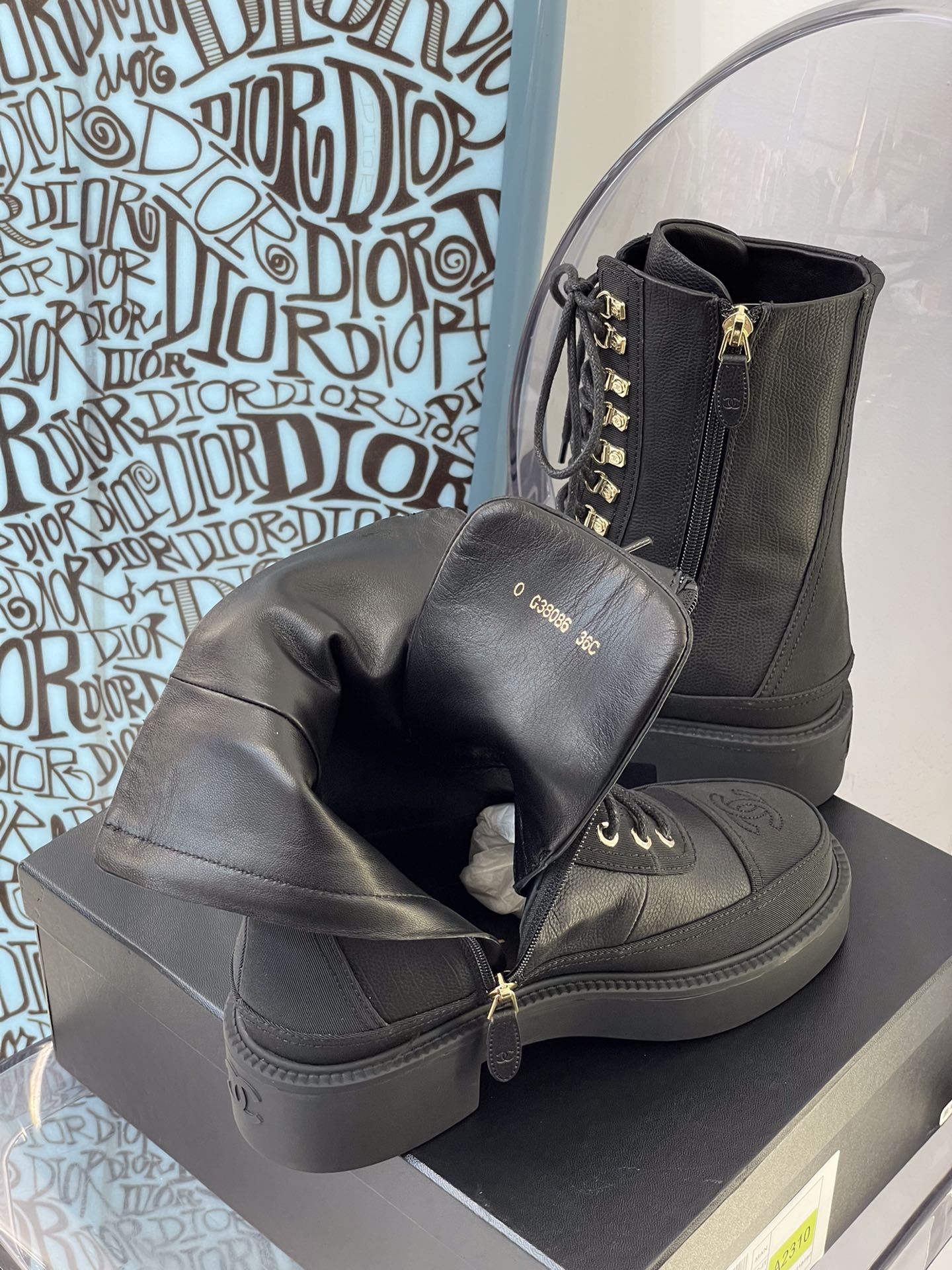 CHL  Boots 2 Color's