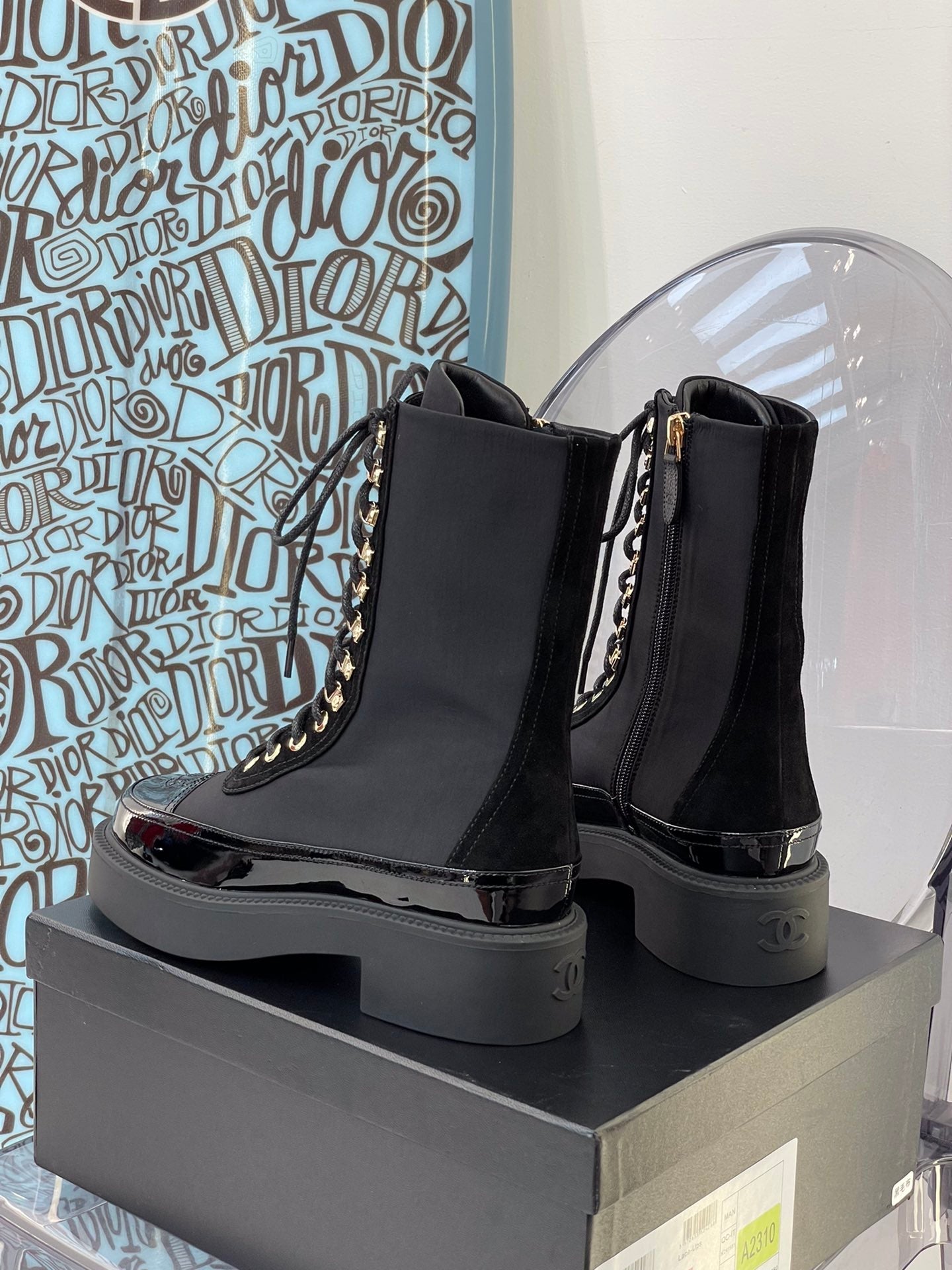 CHL  Boots 2 Color's