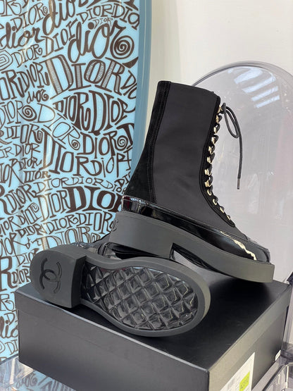 CHL  Boots 2 Color's