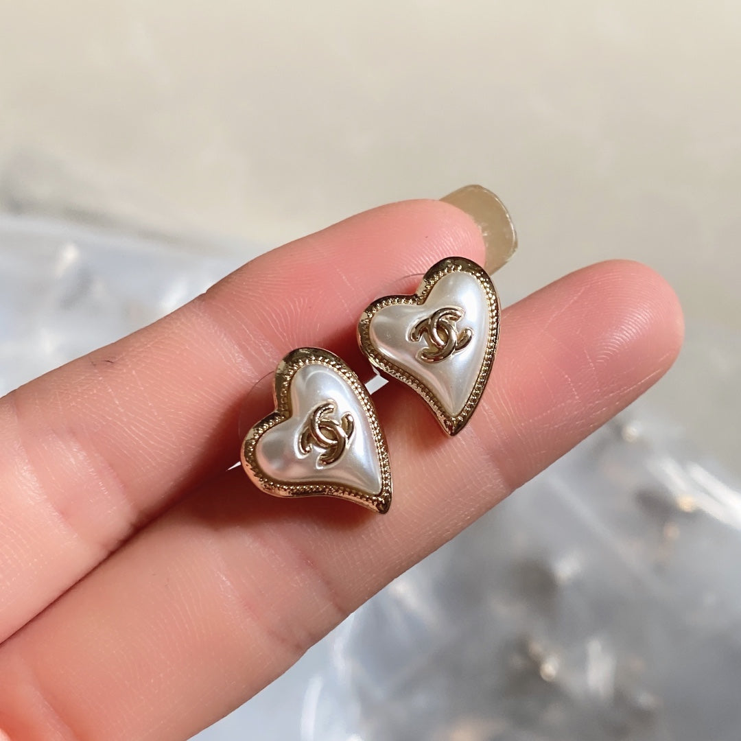 CHL Earrings 2 Color 's