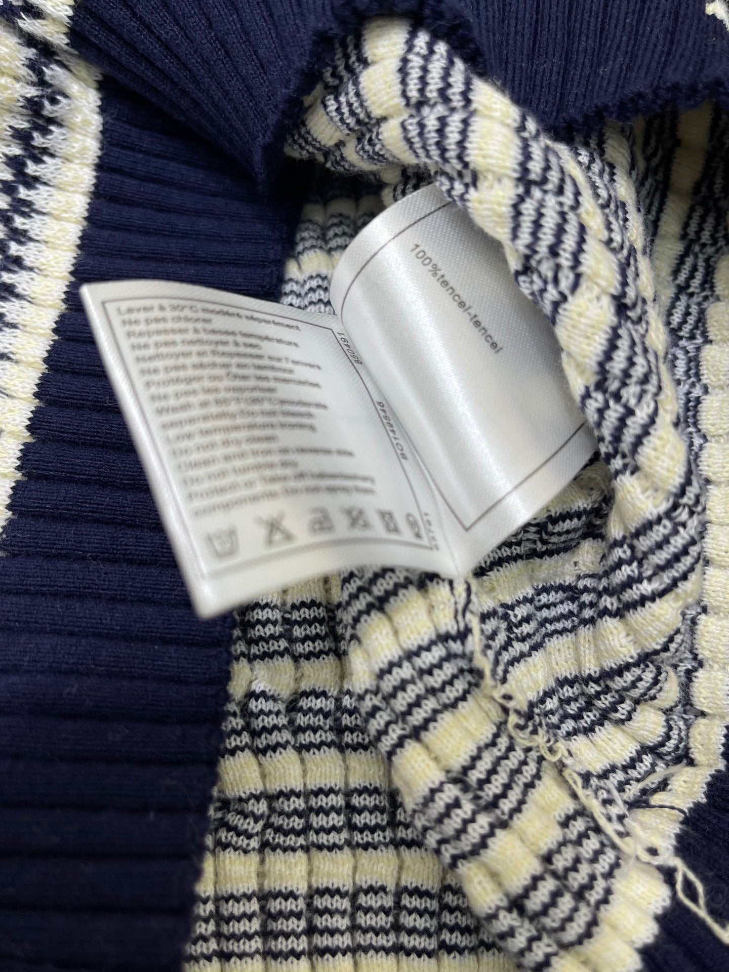 CHL Sweater Woman 2 Color 's