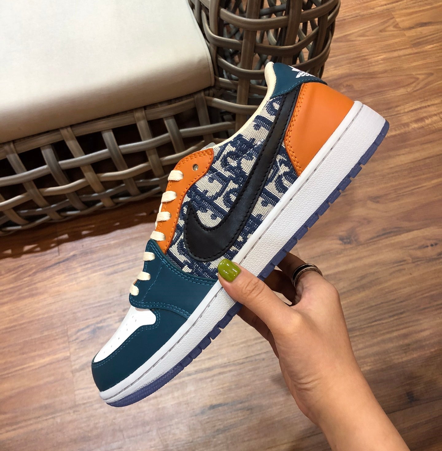 CHD AIR  Sneakers