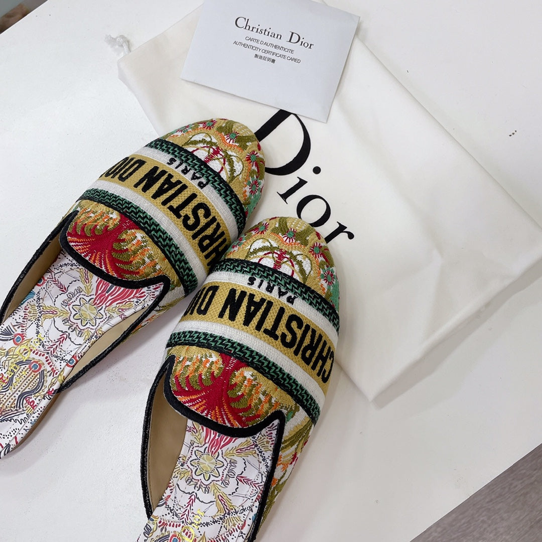 CHD Mule Slippers 3 Color 's