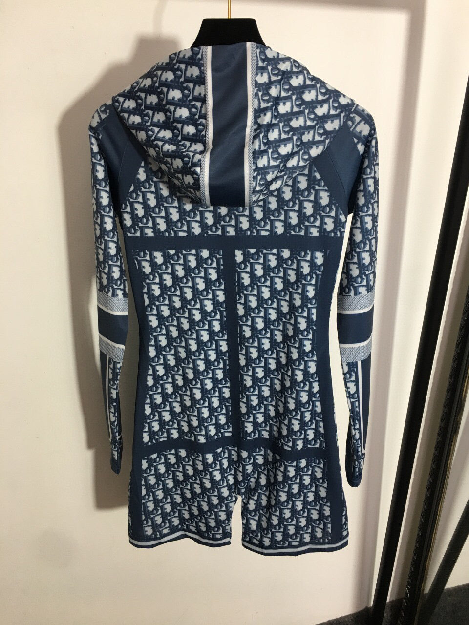 CHD Activewear Woman LALPS Hoodie