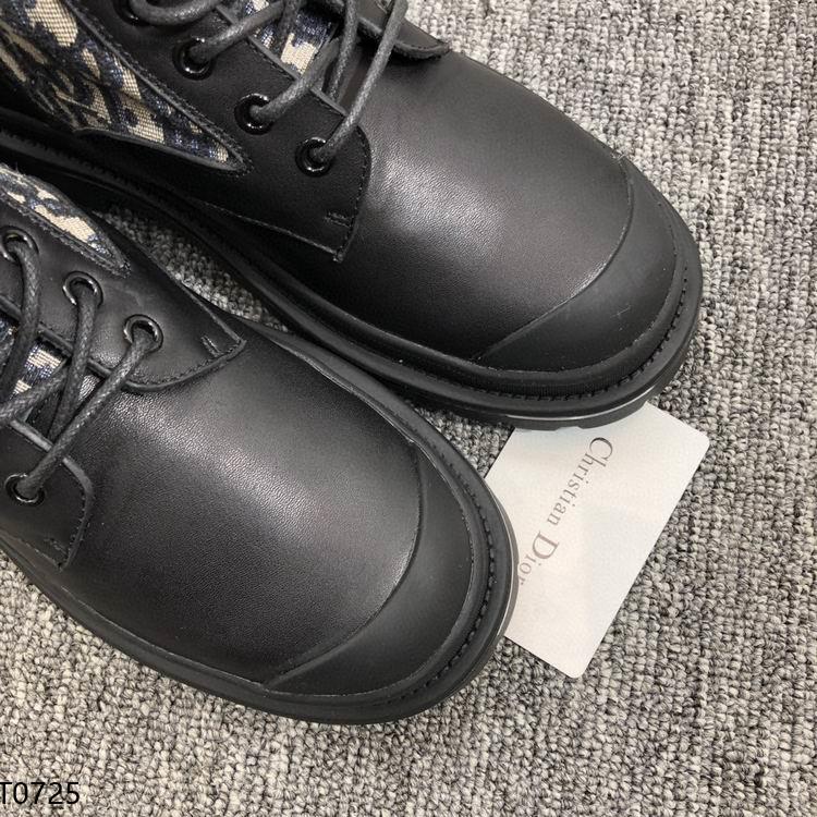 CHD Boots