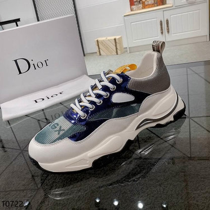 CHD  Sneakers