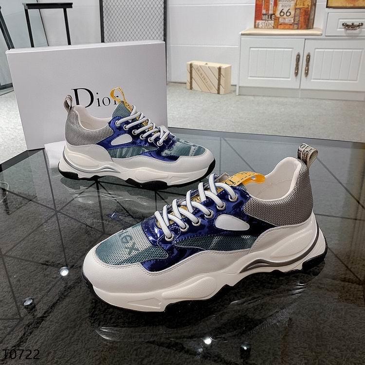 CHD  Sneakers
