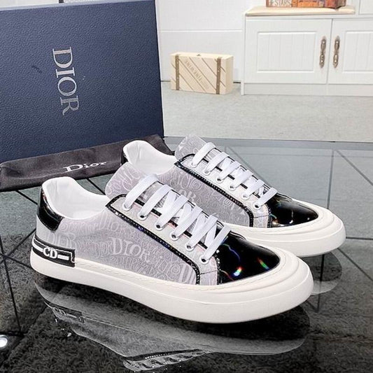 CHD Sneakers