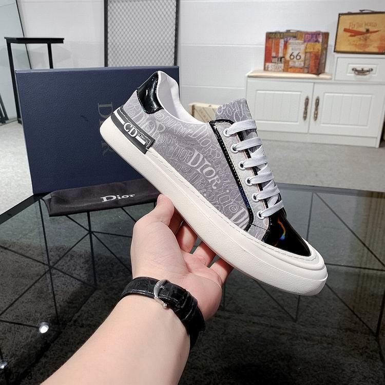 CHD Sneakers