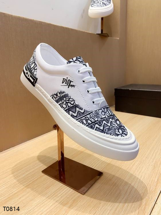 CHD Sneakers