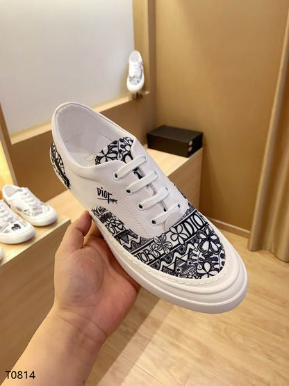 CHD Sneakers