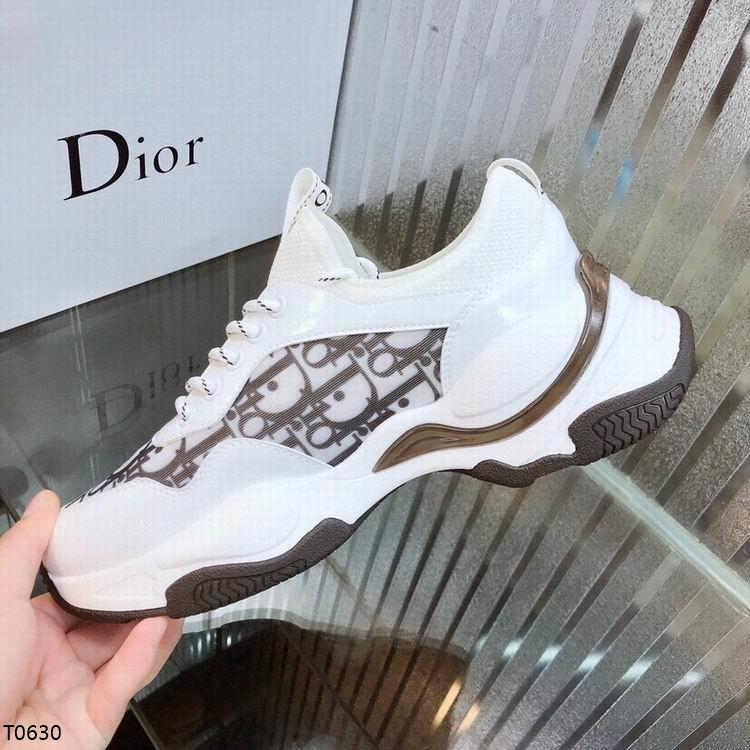 CHD Sneakers