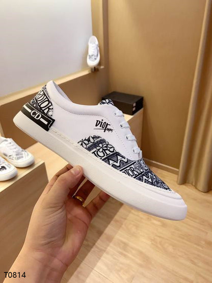 CHD Sneakers