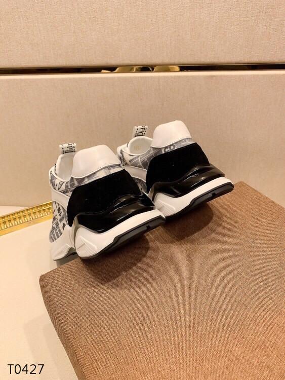 CHD  Sneakers