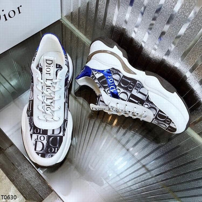 CHD Sneakers