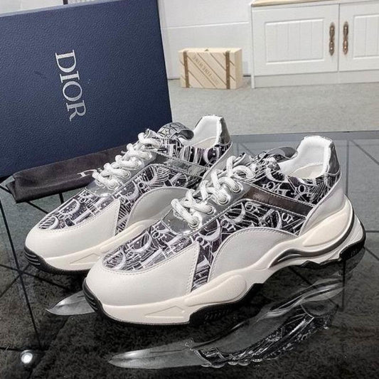 CHD Sneakers