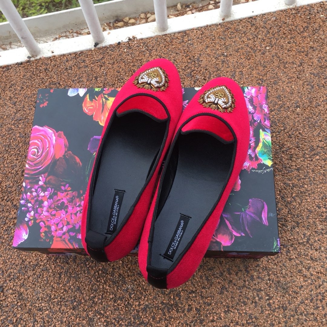 D&G Shoes Red Flat