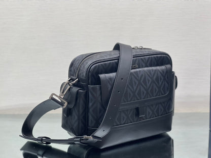 CHD Messenger Bag 26 cm 2 Color 's