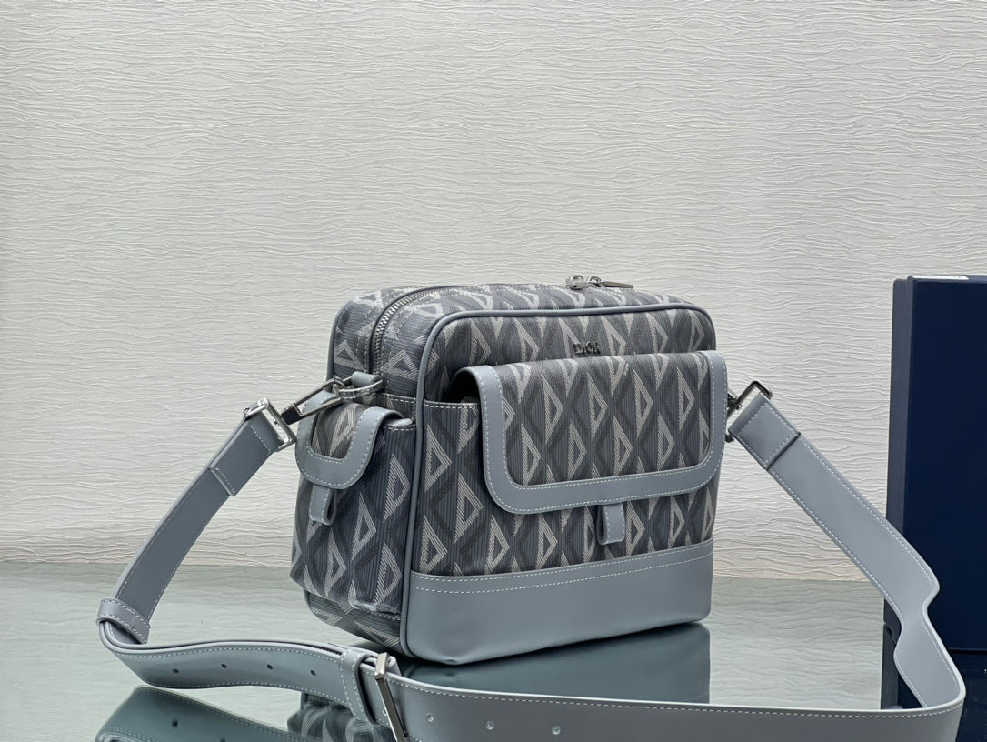 CHD Messenger Bag 26 cm 2 Color 's