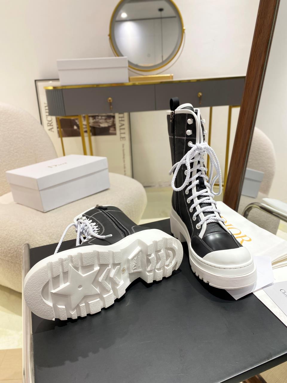 CHD D-rise  Boots