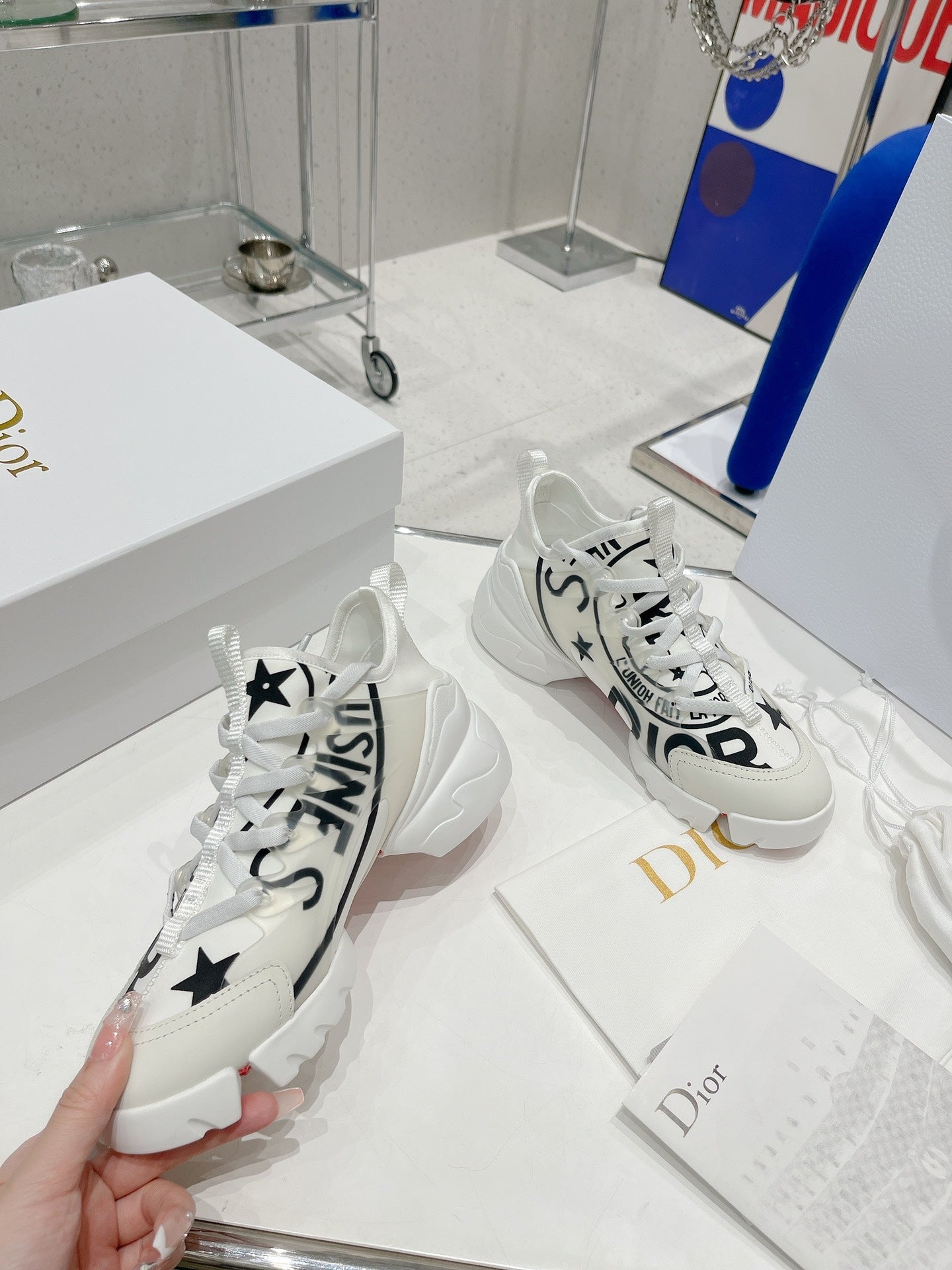 CHD Sneakers Woman 2 Color 's