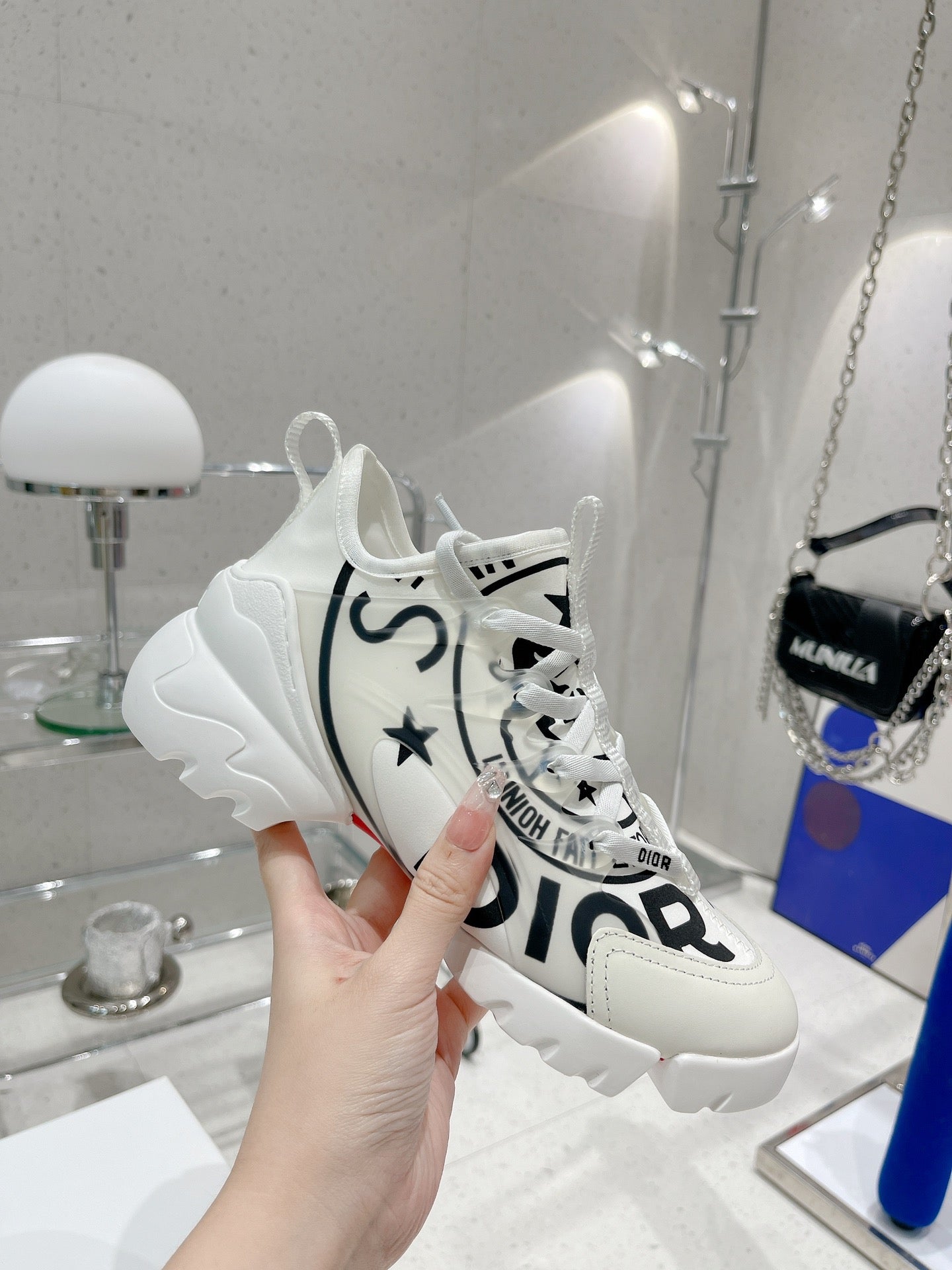 CHD Sneakers Woman 2 Color 's
