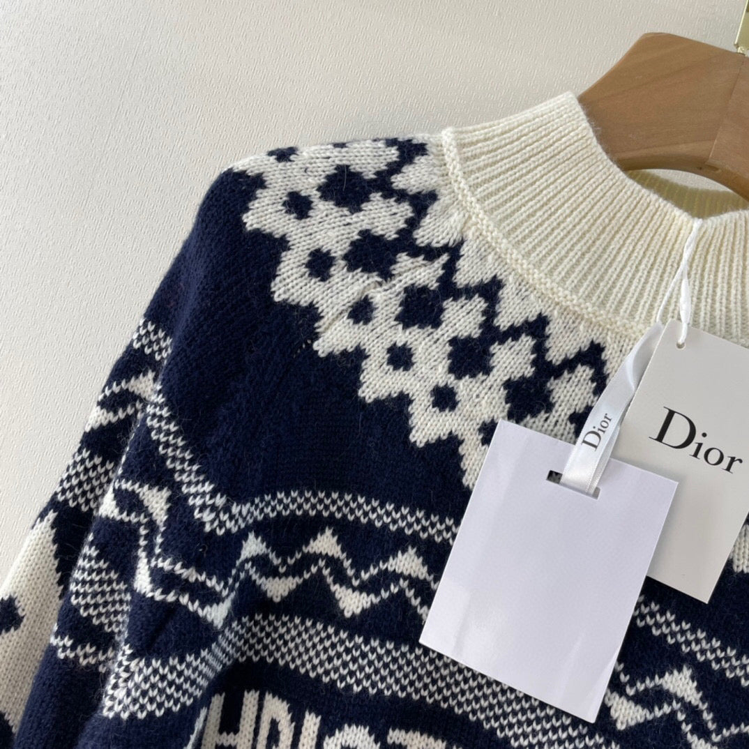 CHD Sweater  2 Color 's Woman