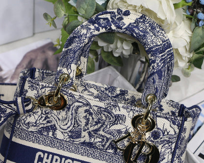 CHD Medium D-lite Bag