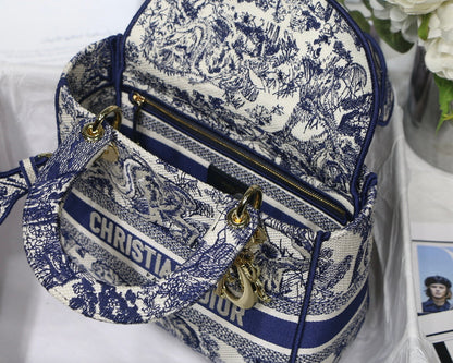 CHD Medium D-lite Bag