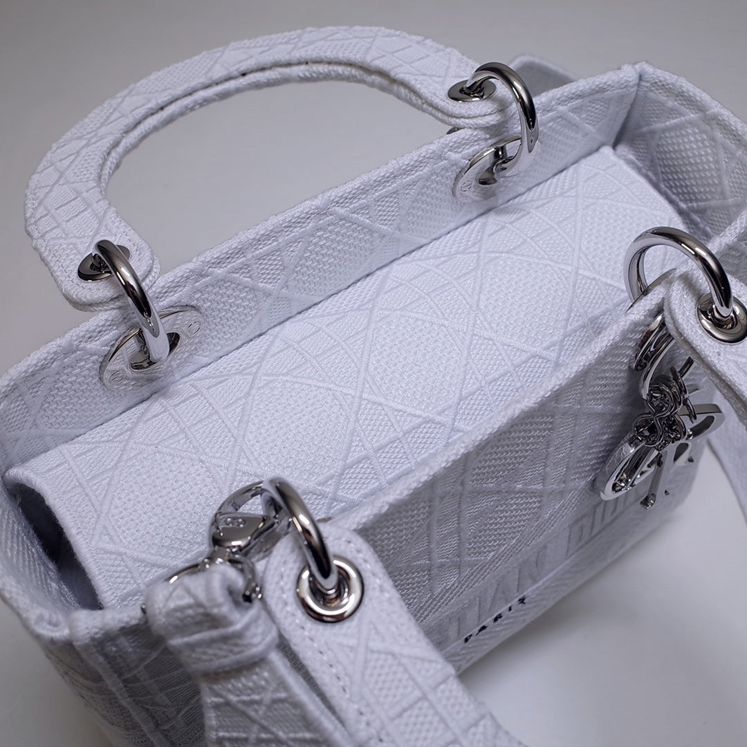 CHD  Bag Medium D Lite Silver