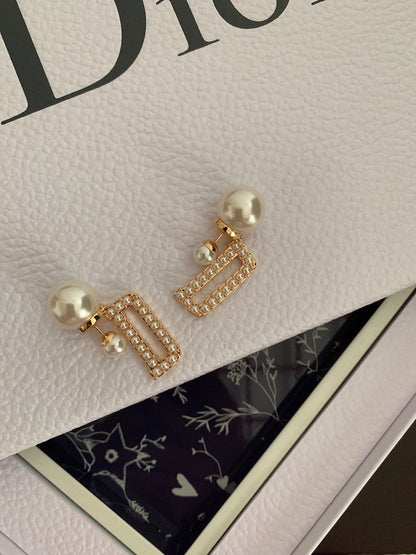 CHD Earring