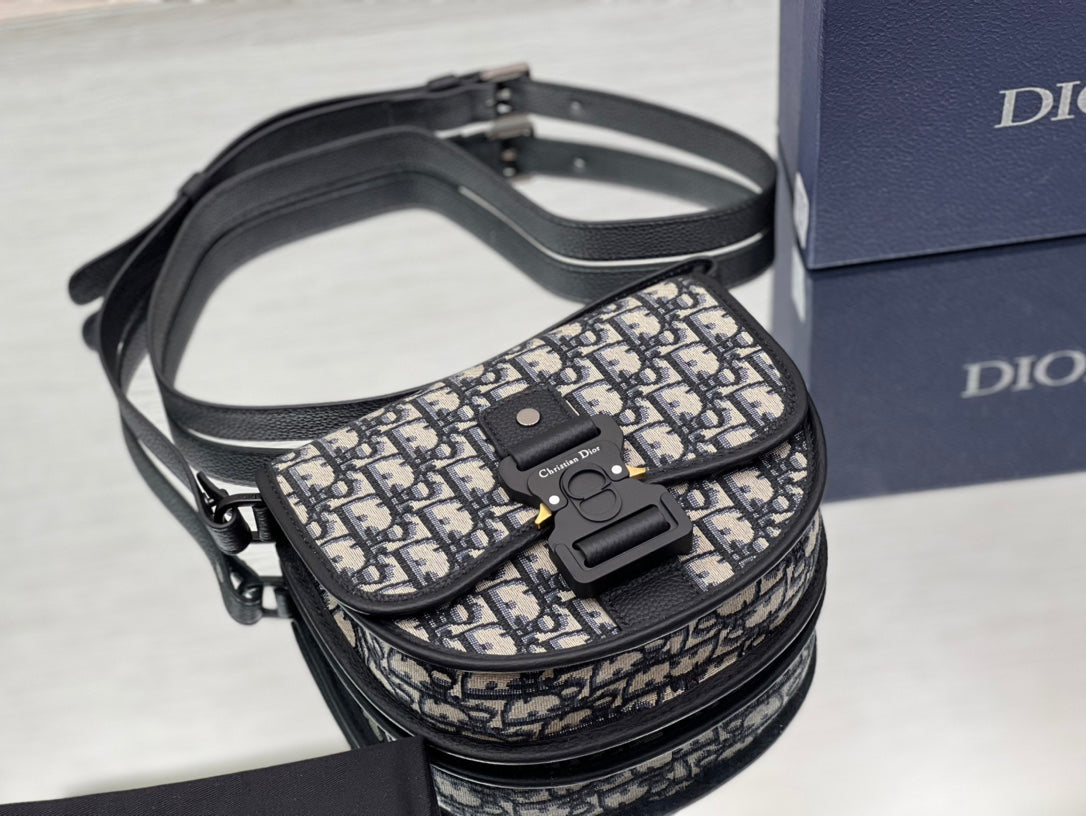 CHD  Bag 22 cm Messenger small Bobby