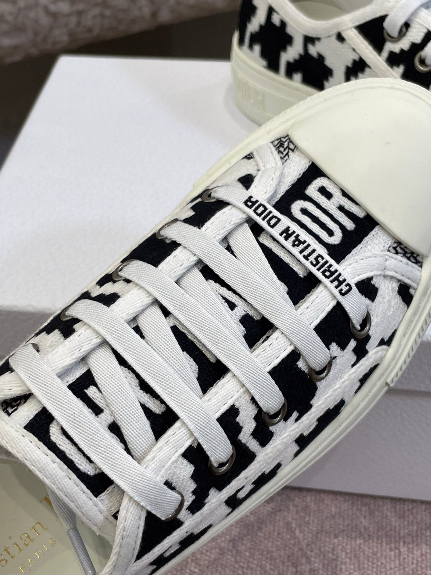 CHD Sneakers Runner