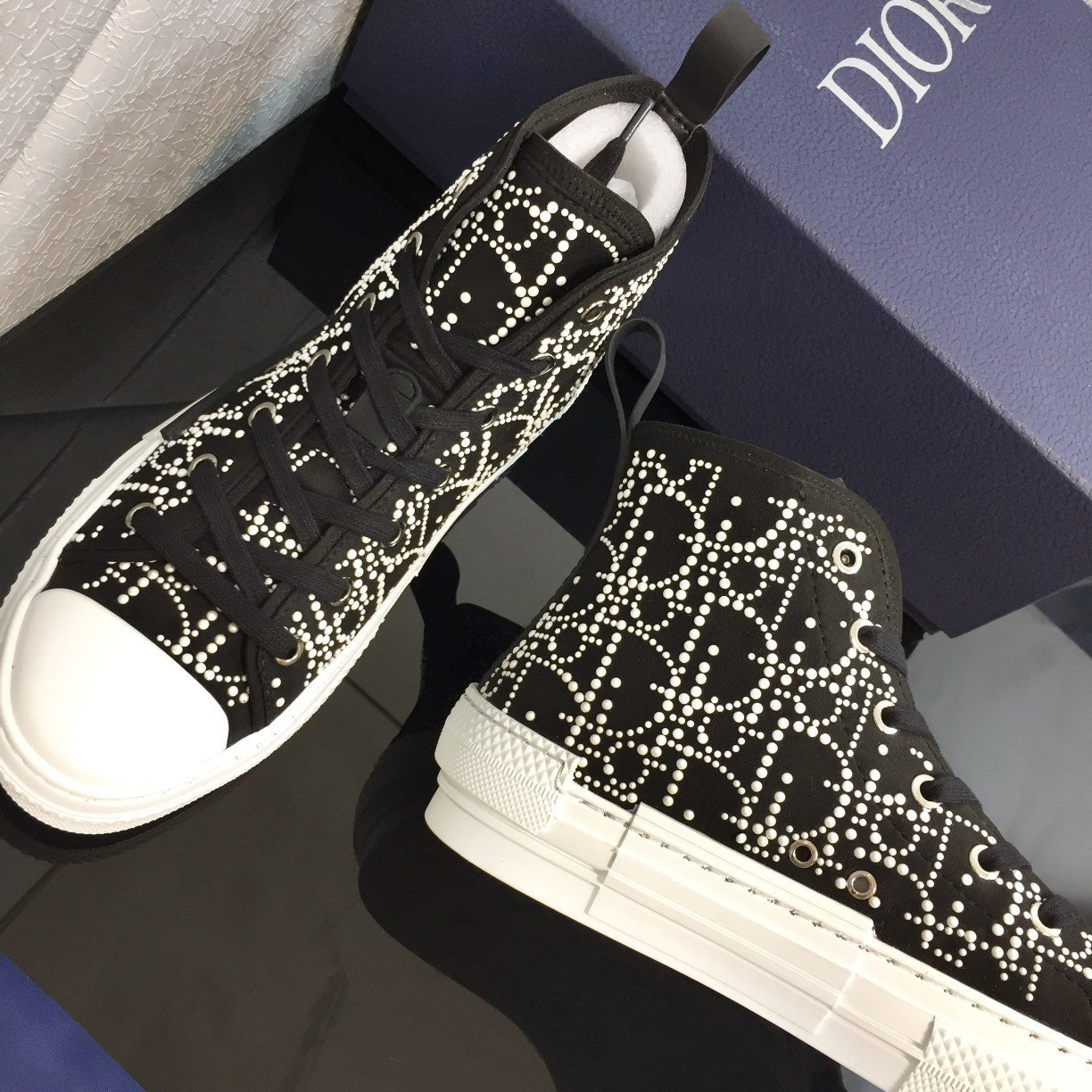 CHD Sneakers  Oblique 46