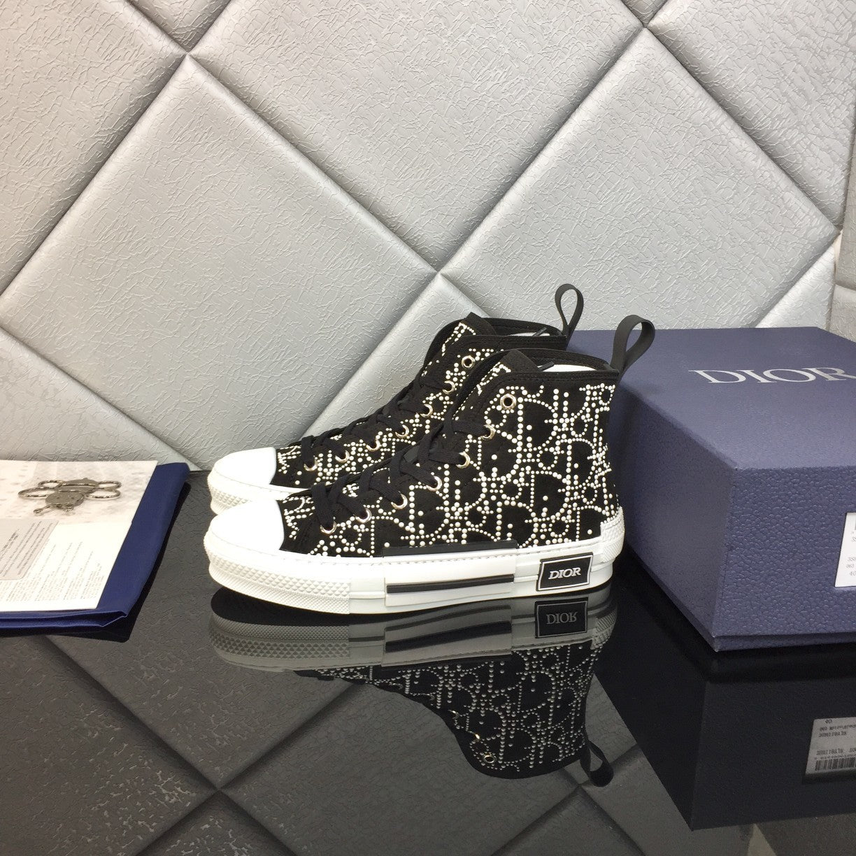 CHD Sneakers  Oblique 46
