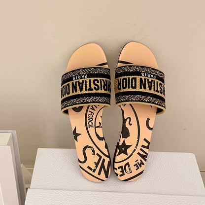CHD Slippers  Flat 2 Color 's