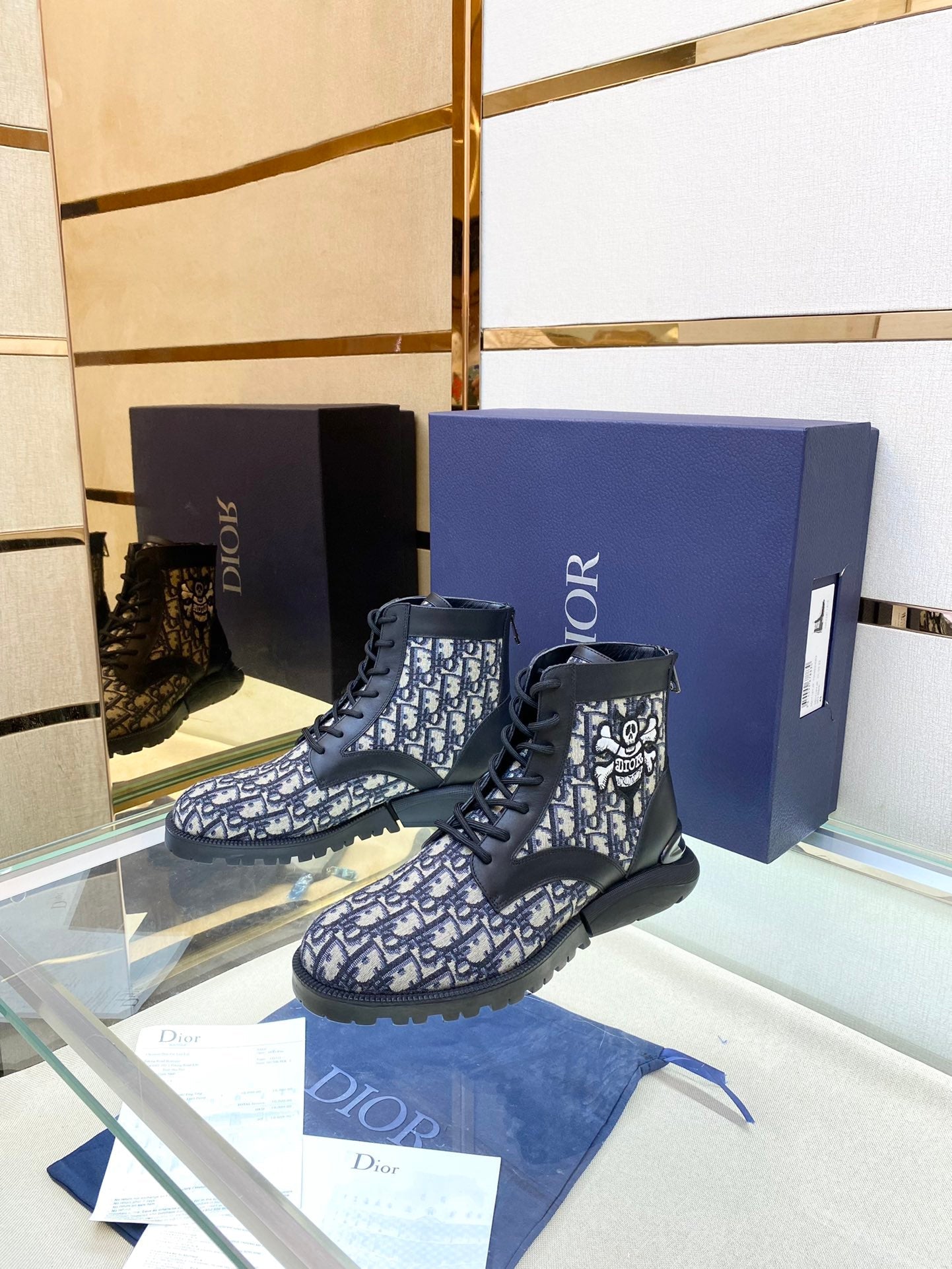 CHD Sneakers High