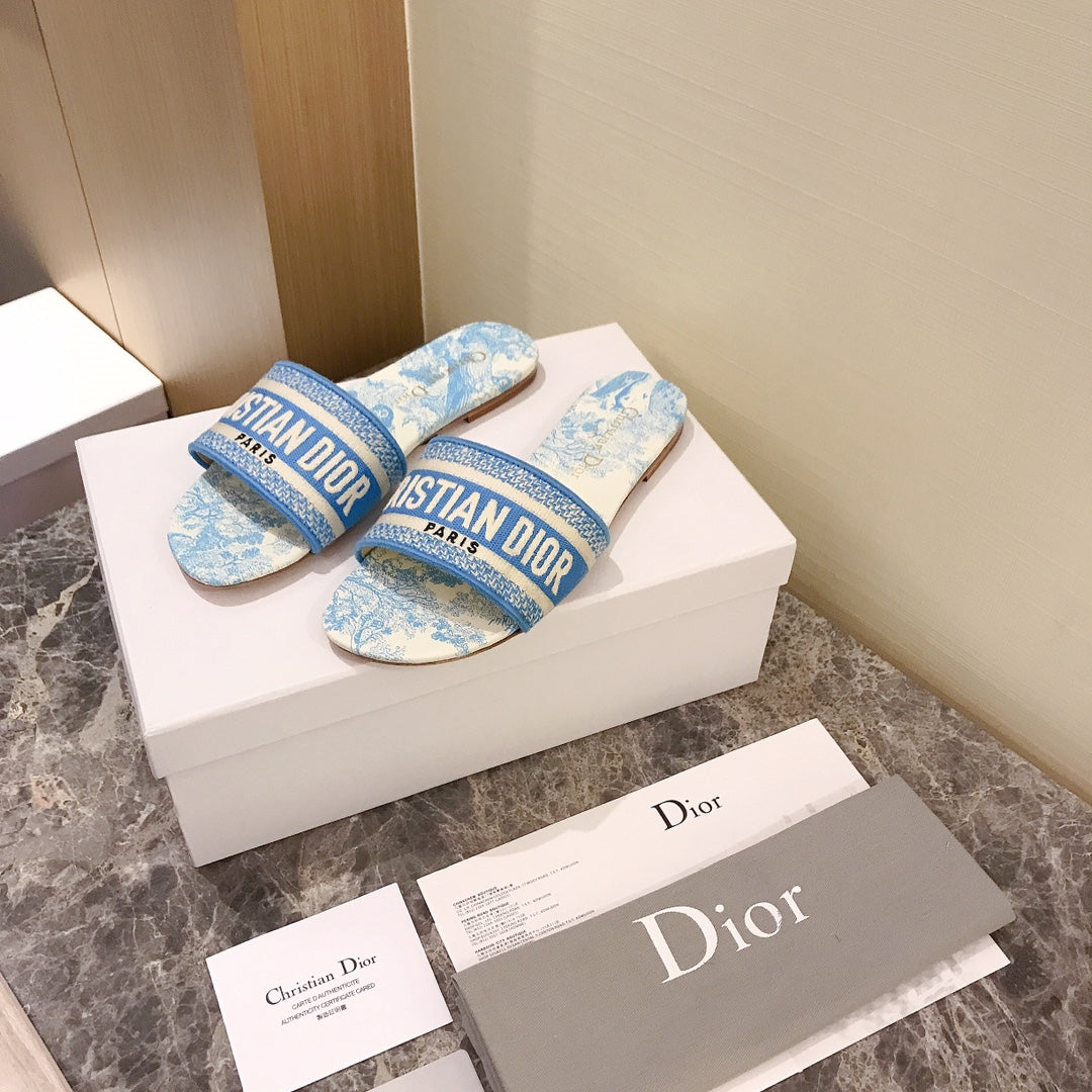 CHD Slippers  Flat