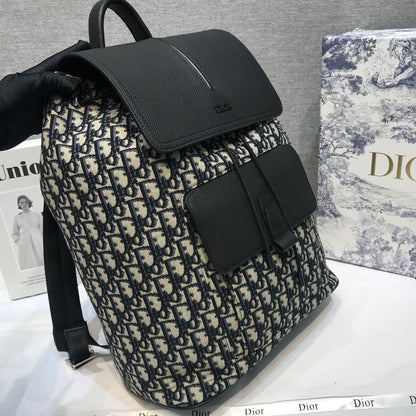 CHD Backpack Rider