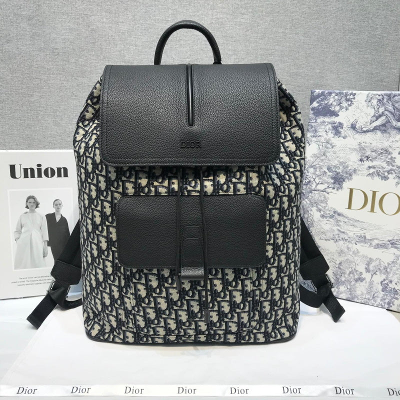 CHD Backpack Rider