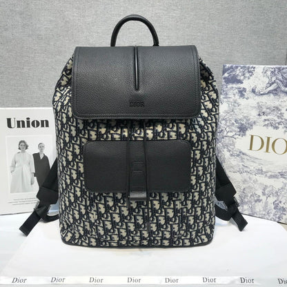 CHD Backpack Rider