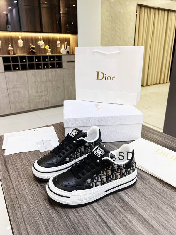 CHD Sneakers 2 Color 's