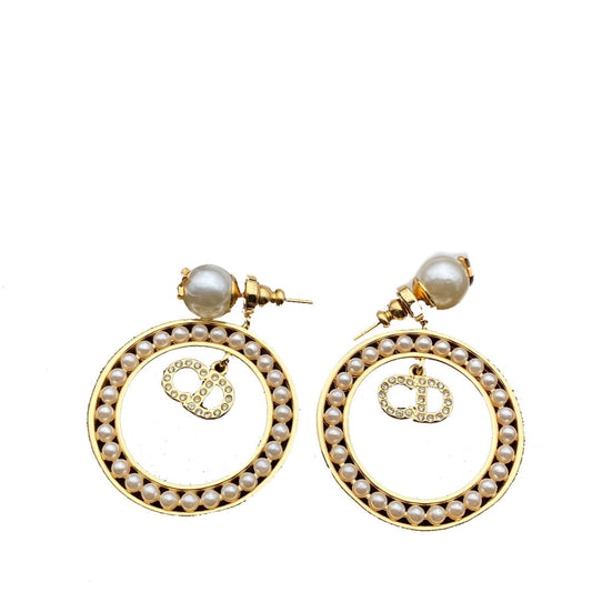 CHD   Earring